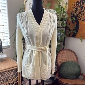San Angelo Aldo Verde Vintage 70s Ivory Cable Knit Belted Cardigan Sweater